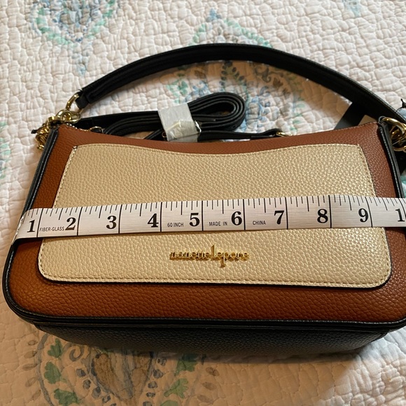 NWTS Nanette Lepore Leather Crossbody bag - Picture 7 of 7
